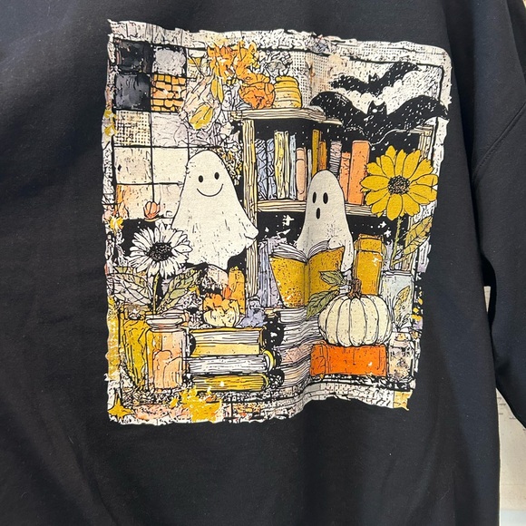 Gildan Sweaters - Black Ghosts & Books Graphic Sweatshirt XL | Cozy Fall Spooky NWT- No Tags